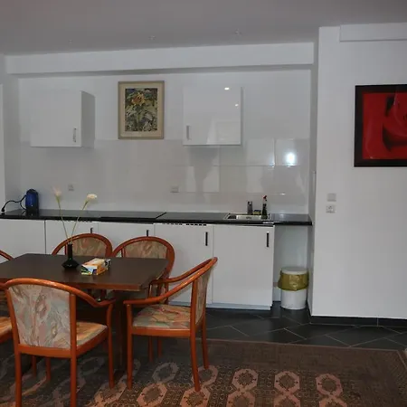 Agency Mittelfeld Homestay